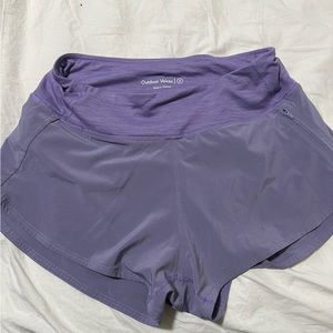 Outdoor Voices size M short